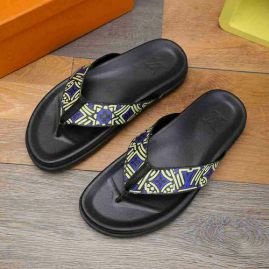 Picture of LV Slippers _SKU515975377881942